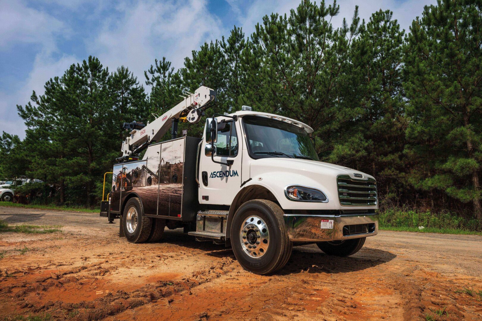 imgCommon Parts to Replace on Heavy Equipment