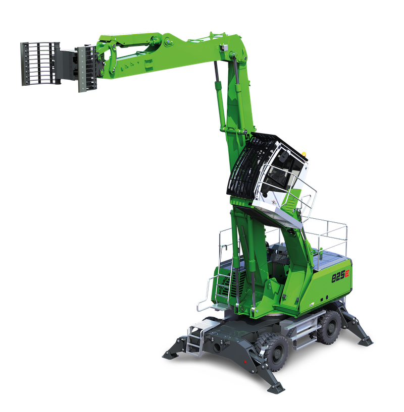825 E