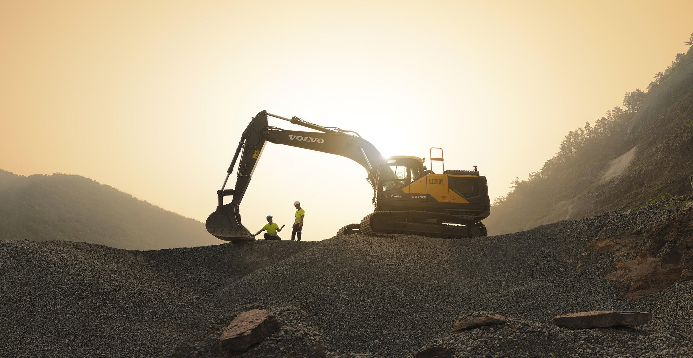 Volvo EC250E